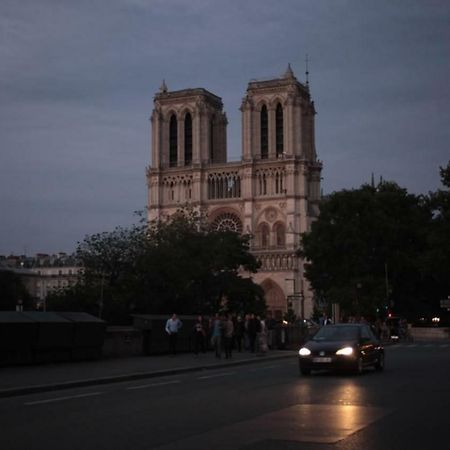 Saint Michel Notre Dame Apartment Paris Exterior photo